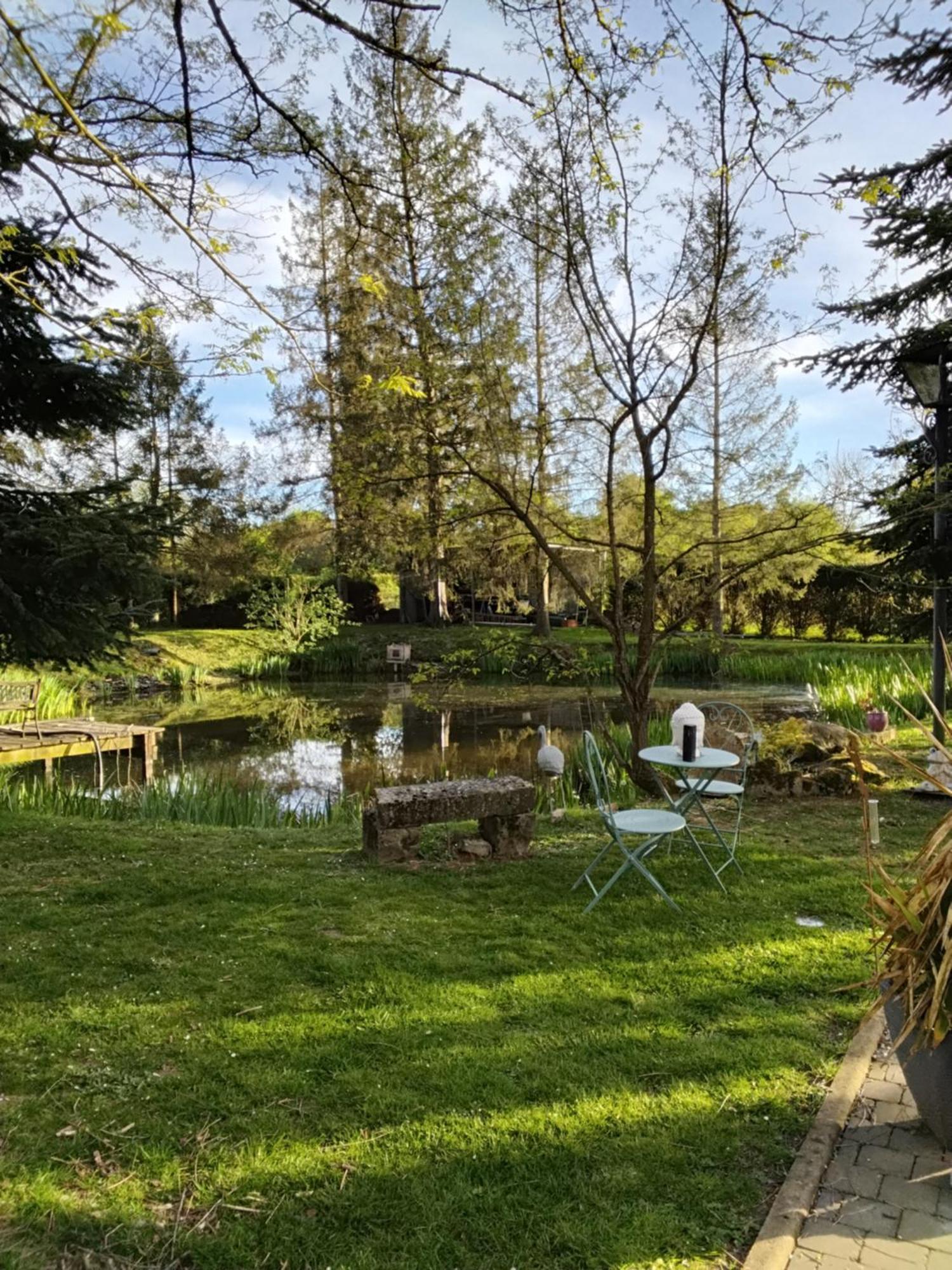 Au Petit Bonheur De Seraphine Saint-Aubin  Esterno foto